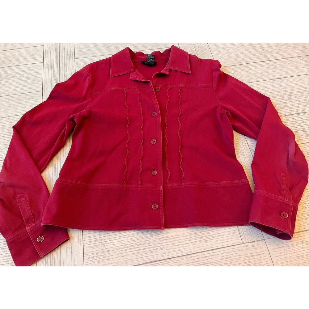 Zoe K red‎ cotton, spandex button down light blazer, sweater w/ cute details. M